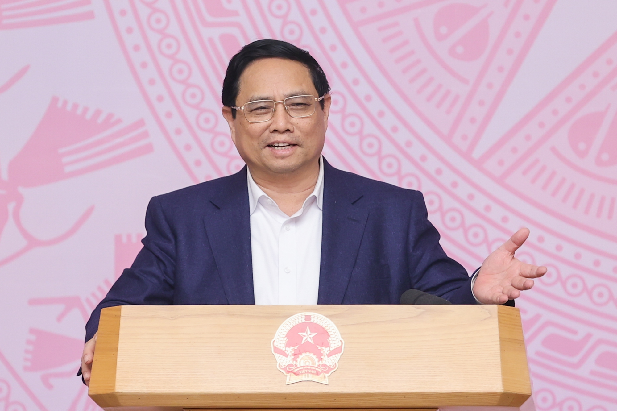 Thủ tướng Phạm Minh Chính: Chuyển đổi số nhanh, hiệu quả, bền vững, toàn diện hơn, không để ai bị bỏ lại phía sau là một trong những nhiệm vụ trọng tâm, đột phá của Chính phủ trong nhiệm kỳ này.