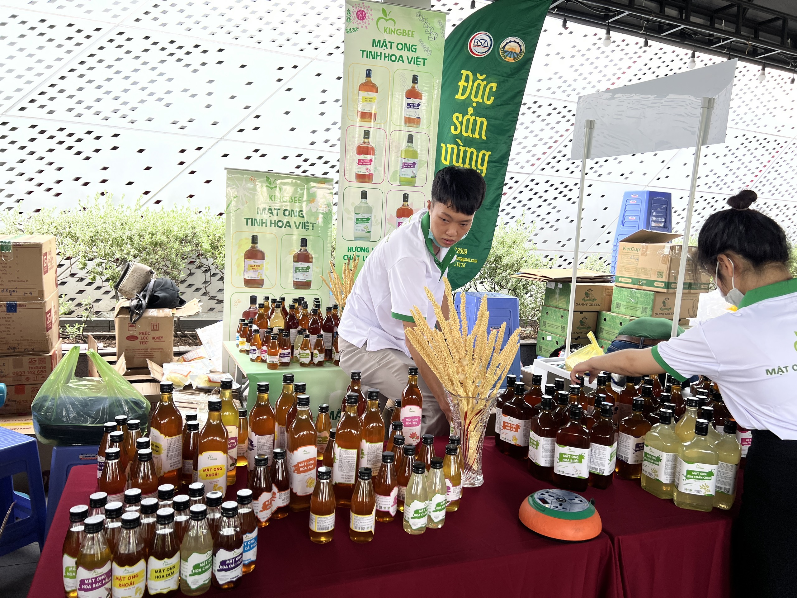 TP.HCM tổ chức Lễ hội Đặc sản bản địa Làng nghề truyền thống Việt Nam diễn ra trong 3 ngày từ 29-30-31/12/2023 tại Hội trường Thống Nhất TP.HCM. Ảnh minh họa.