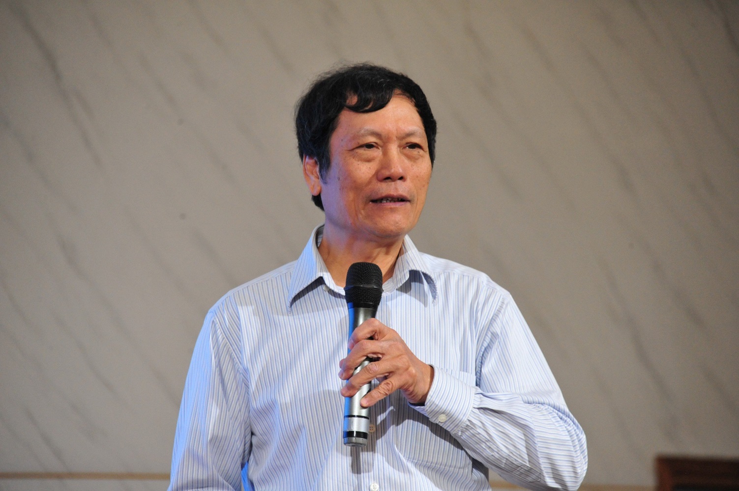 PGS.TS Nguyễn Xuân Hồng, Phó Chủ tịch Hội Làm vườn Việt Nam.