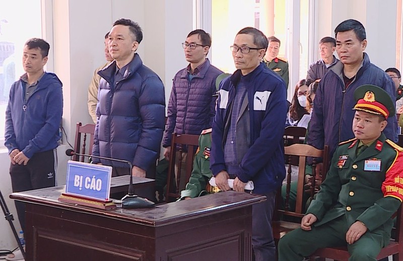Các bị cáo tại tòa.