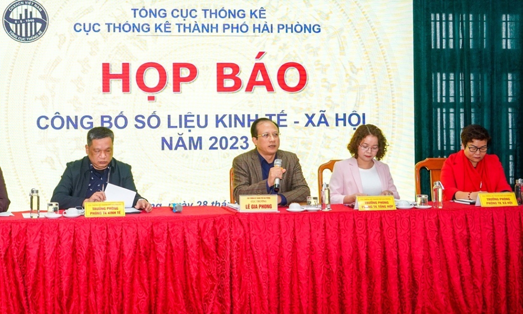 Họp báo công bế kết quả thực hiện chỉ tiêu kinh tế xã hội Hải Phòng