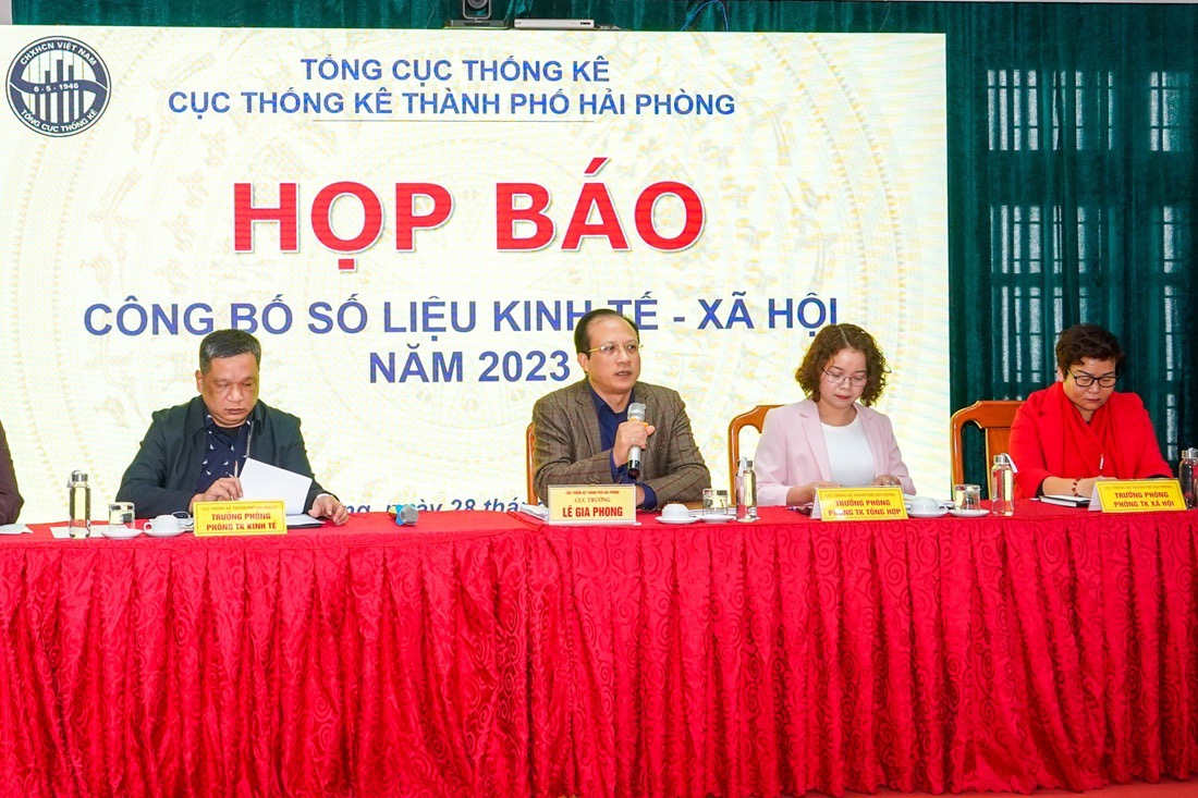 Họp báo công bế kết quả thực hiện chỉ tiêu kinh tế xã hội Hải Phòng