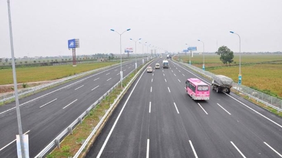 Record 475 km of expressways opened to traffic in 2023