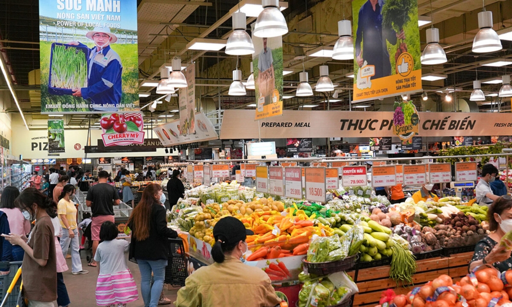 Giá cả hàng hoá từ nơi sản xuất tới người tiêu dùng có thể bị đẩy lên gấp 2 - 3 lần, chủ yếu do hàng hóa qua nhiều khâu trung gian..