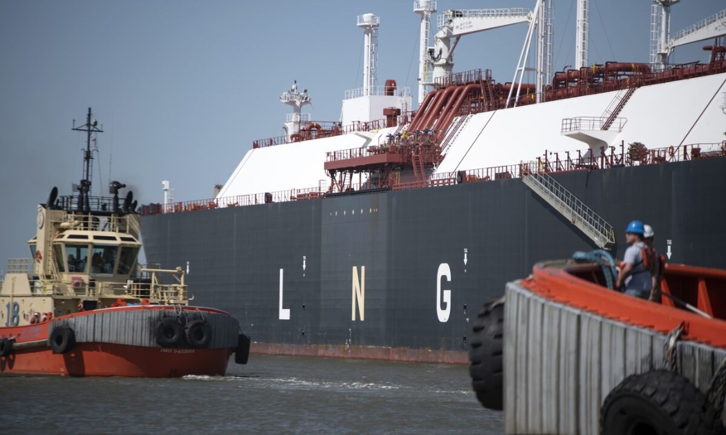 Tới năm 2028, dự kiến có thêm khoảng 17 nhà máy LNG được xây dựng tại Mỹ - Ảnh: Bloomberg