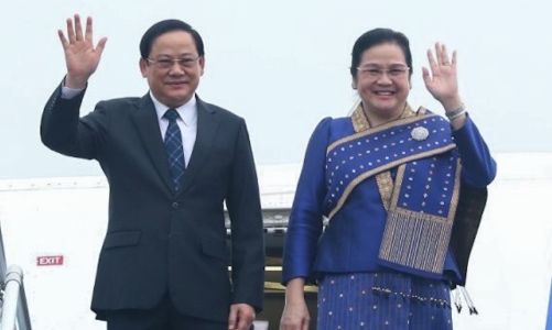 Thủ tướng Lào Sonexay Siphandone bắt đầu thăm chính thức Việt Nam