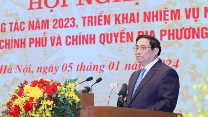 PM asks local administrations to focus on semiconductor development