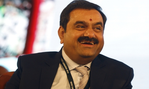 Từng là nạn nhân của bán khống, tỷ phú Ấn Độ Gautam Adani lại giàu nhất châu Á