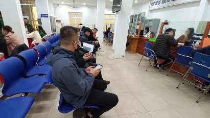 2023 unemployment rate drops 2.28%