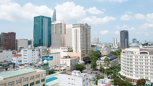 Kinh tế TP.HCM 2024: Tiếp tục phục hồi, tăng trưởng GRDP 7,1-8%