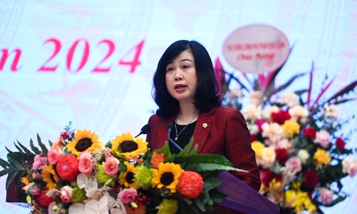 Điều chỉnh mức đóng bảo hiểm y tế phù hợp với lộ trình tăng giá dịch vụ y tế 