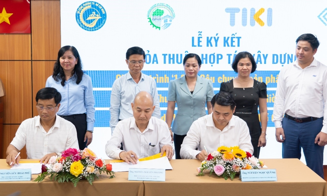 Lễ ký hợp tác xây dựng Sàn Giao dịch thịt heo tại TP.HCM.