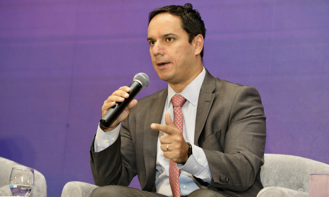 Ông Ahmed Yeganeh, Giám đốc toàn quốc Khối Dịch vụ Ngân hàng Doanh nghiệp, HSBC.