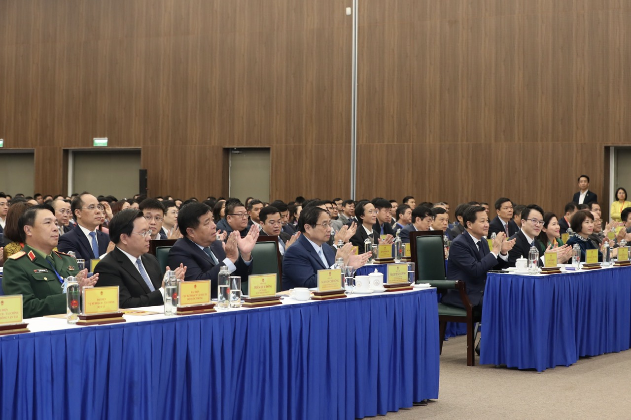 L&atilde;nh đạo Ch&iacute;nh phủ tham dự Hội nghị.