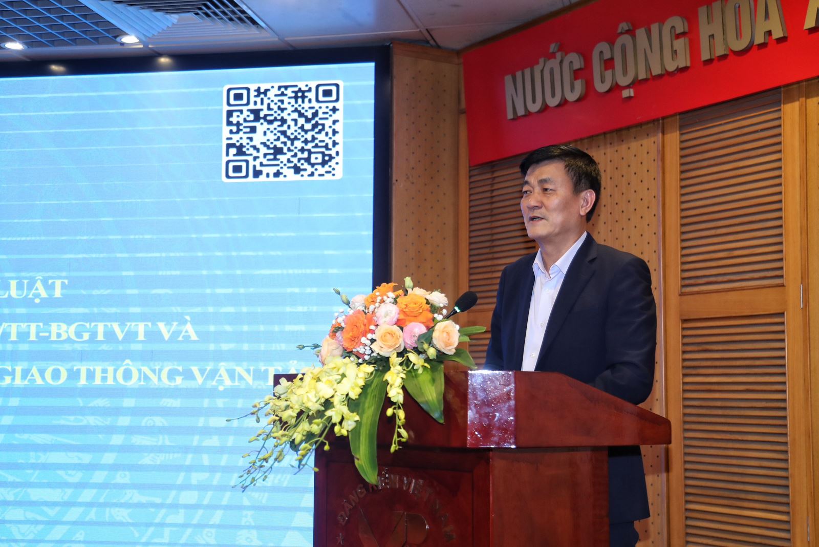 Cục trưởng Cục Đăng kiểm Việt Nam Nguyễn Chiến Thắng phát biểu tại hội nghị.