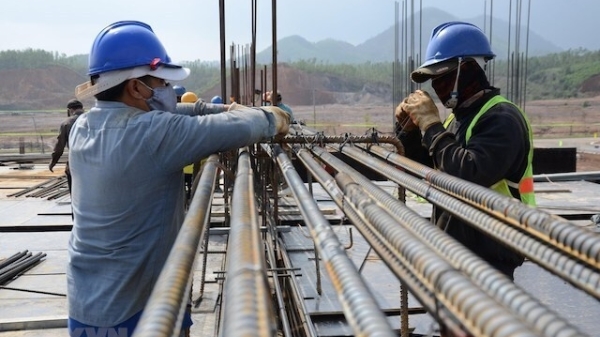 Tập trung tháo gỡ khó khăn cho các ngành công nghiệp trong nước