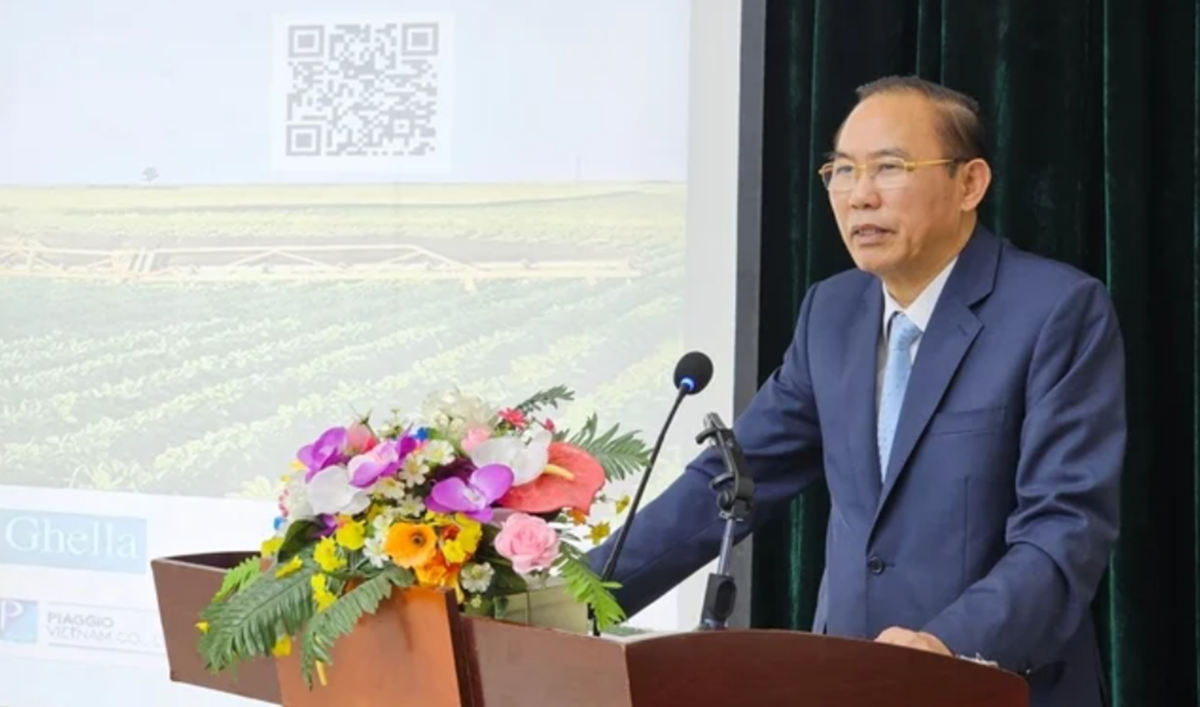 &Ocirc;ng Ph&ugrave;ng Đức Tiến, Thứ trưởng Bộ N&ocirc;ng nghiệp v&agrave; Ph&aacute;t triển n&ocirc;ng th&ocirc;n: 