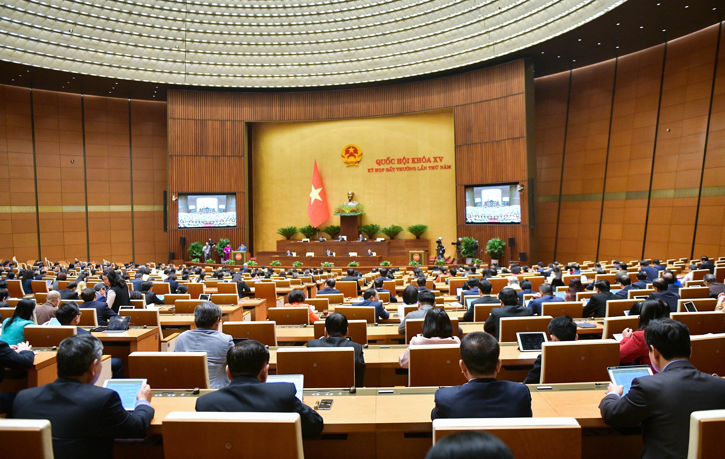 To&agrave;n cảnh phi&ecirc;n họp. Ảnh: Quochoi.vn.