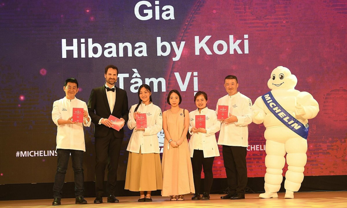 Tháng 6/2023, ba nhà hàng tại Hà Nội gồm Hibana by Koki, Tầm Vị và Gia lần đầu tiên được Michelin Guide đánh giá 1 sao.