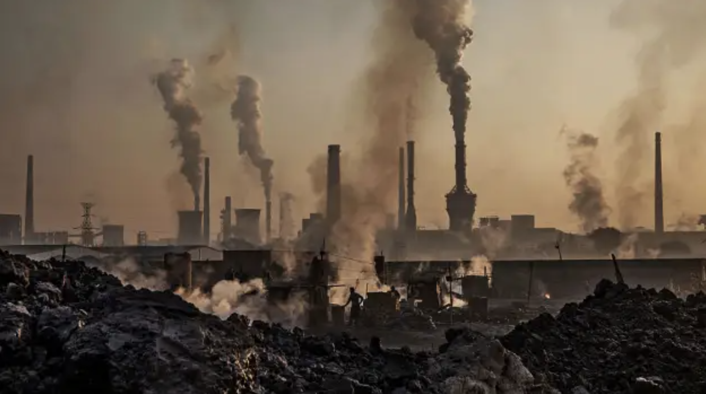 Một nhà máy nhiệt điện chạy bằng than ở Nội Mông, Trung Quốc, năm 2016 - Ảnh: Getty/CNBC.
