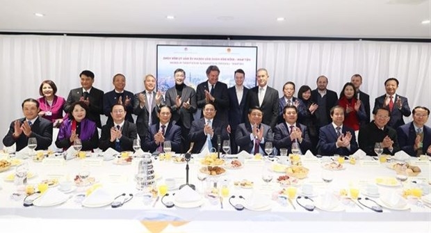 Vietnam investment seminar held within WEF