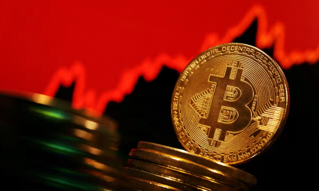 MAS sẽ không cấp phép ETF bitcoin giao ngay để bán cho các nhà đầu tư cá nhân - Ảnh: Reuters