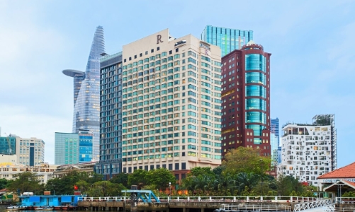 Thị trường khách sạn hứa hẹn phục hồi nhờ vào du khách châu Á và nội địa