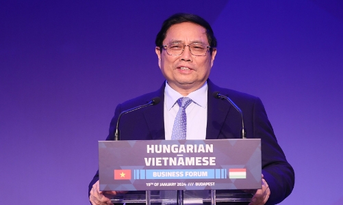 Thủ tướng kêu gọi nhà đầu tư, doanh nghiệp Hungary tìm hiểu cơ hội đầu tư tại Việt Nam