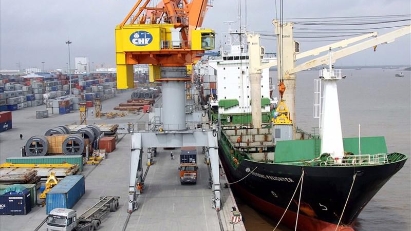 Transport ministry to help businesses as shipping costs to Europe and Americas rise