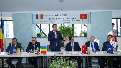 Romanian minister calls on businesses to invest in Vietnam