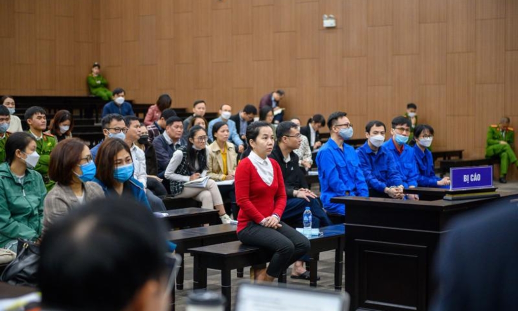 Các bị cáo tại phiên tòa sơ thẩm hồi tháng 3/2023.