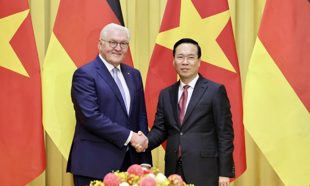 Chủ tịch nước Võ Văn Thưởng và Thủ tướng Đức Frank- Walter Steinmeier trước khi tiến hành hội đàm - Ảnh: Trí Phong