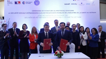 Vietnam & France cooperate in health insurance