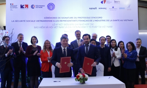 Việt Nam - Pháp ký hợp tác về bảo hiểm y tế, dược phẩm 