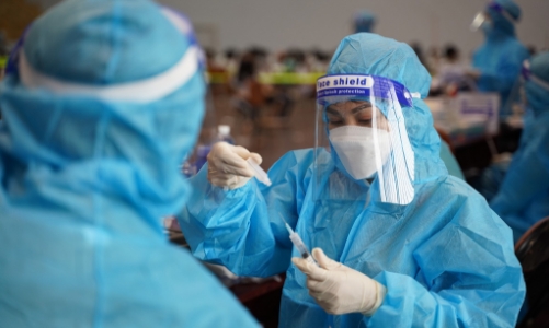 TP. HCM đã phát hiện biến thể phụ JN.1, số ca nhập viện tăng