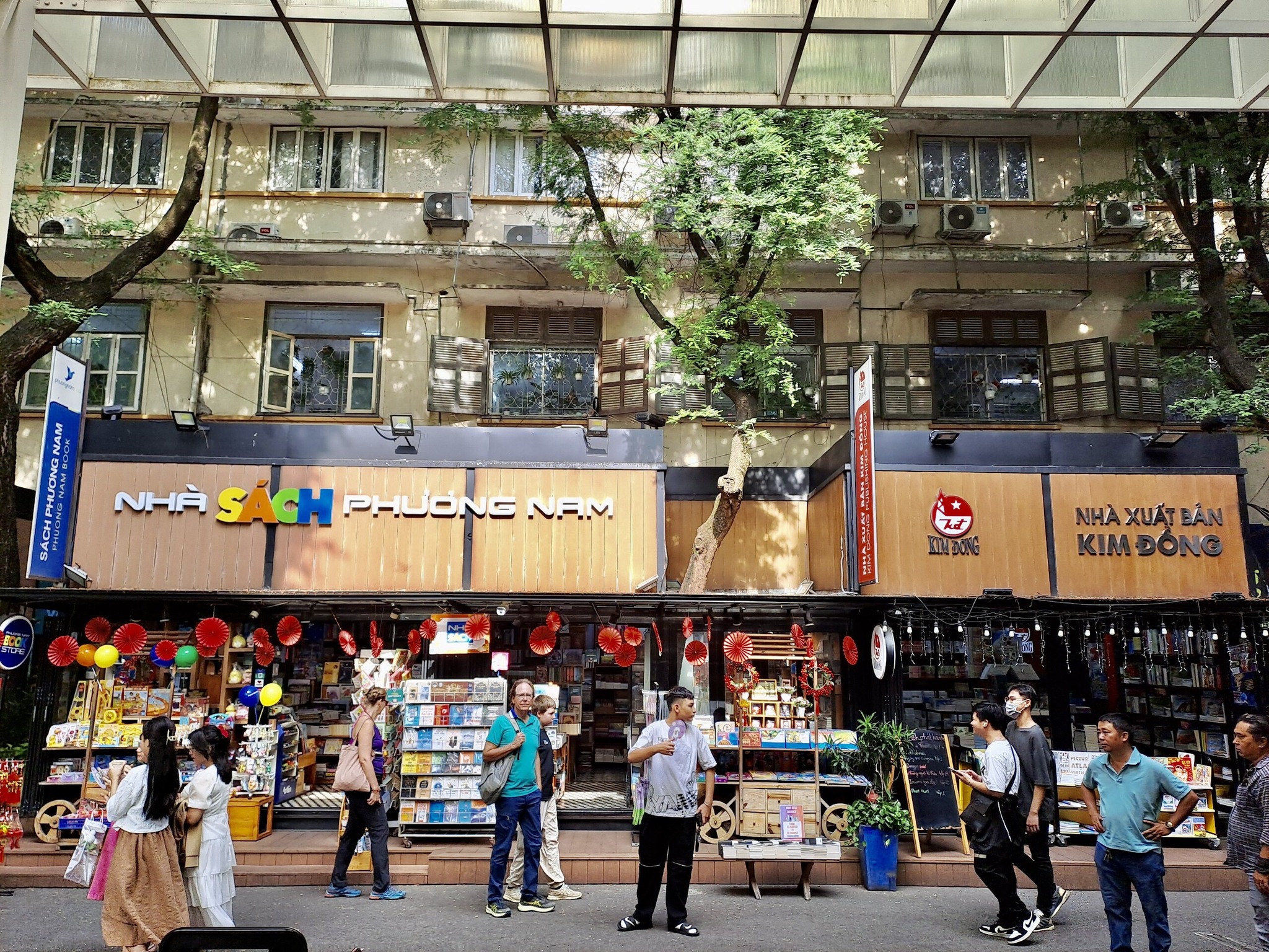 Ảnh: Đường sách TP.HCM