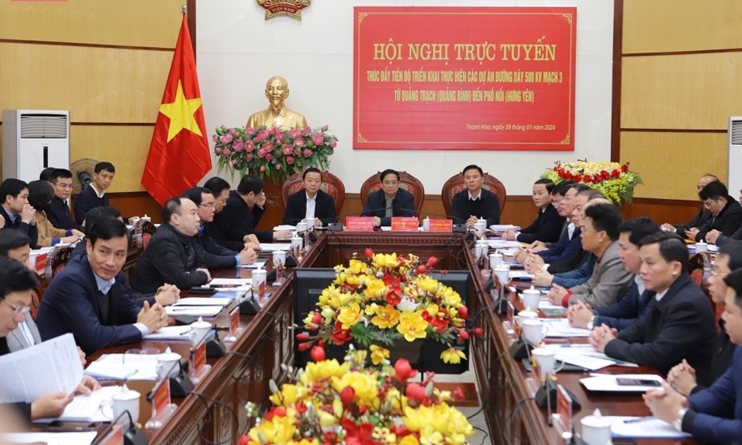 Toàn cảnh buổi làm việc.
