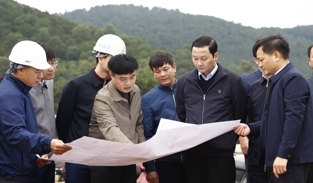 Chủ tịch UBND tỉnh Thanh Hóa đi kiểm tra tiến độ thực hiện một số dự án trên địa bàn