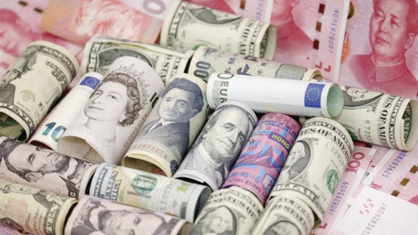 Trạng thái ngược chiều chính sách tiền tệ của các ngân hàng trung ương