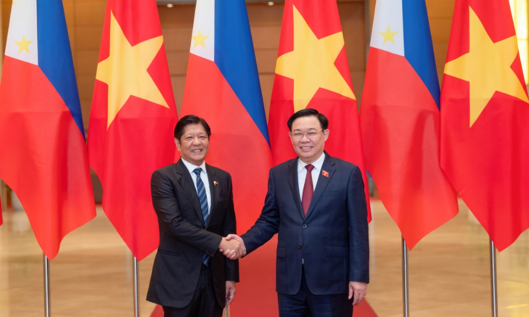 Chủ tịch Quốc hội Vương Đình Huệ và Tổng thống Philippines Ferdinand Romualdez Marcos Jr. - Ảnh: Quochoi.vn