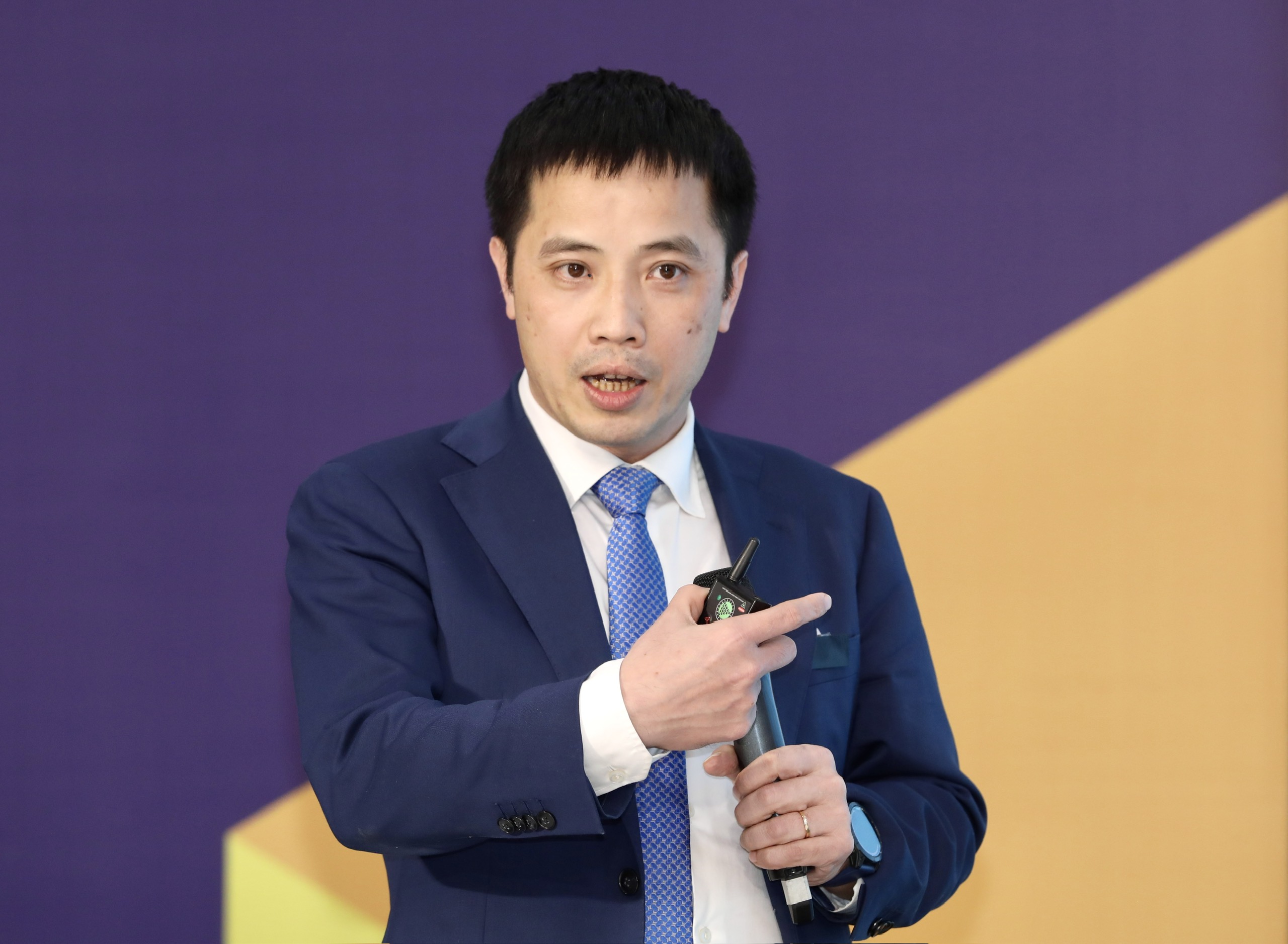 Ông Đậu Anh Tuấn, Phó Tổng Thư ký, Trưởng Ban pháp chế, Liên đoàn Thương mại và Công nghiệp Việt Nam (VCCI), phát biểu tại tọa đàm ngày 31/1/2024.
