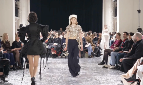 Tinh thần nổi loạn của thời trang cao cấp đột nhiên được đánh giá cao