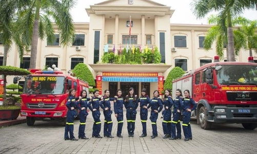 Xây dựng Đề án thành lập các cơ sở đào tạo trình độ trung cấp thuộc 2 Trường Đại học