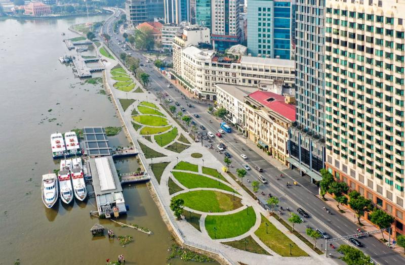 Ton Duc Thang Street along the Saigon River. 