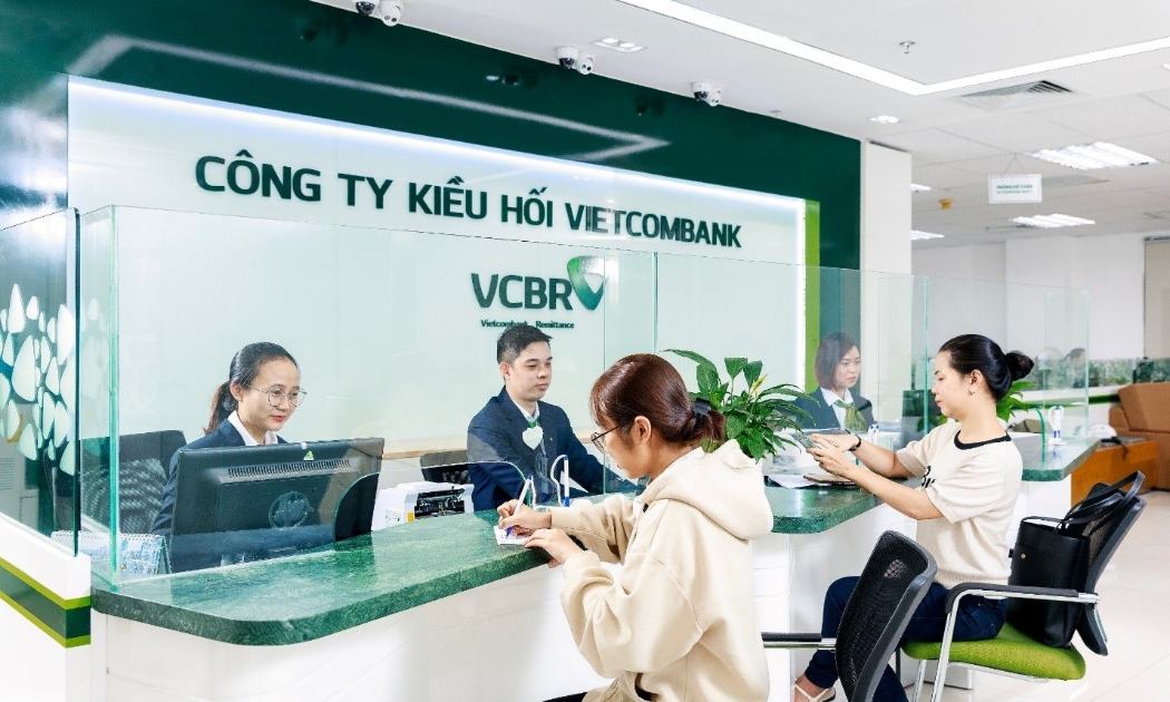 Vietcombank Remittance chi trả kiều hối cho khách hàng.
