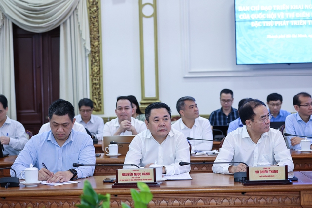Các đại biểu dự cuộc họp - Ảnh: VGP