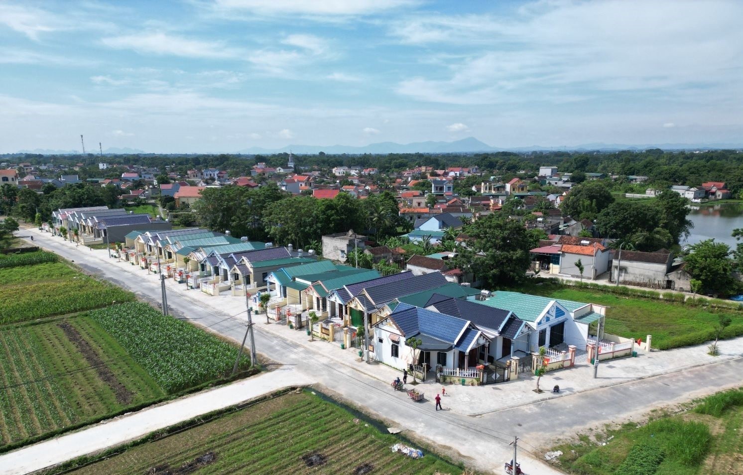 Khu tái định cư làng chài tại thôn Lam Đạt từ góc nhìn trên cao