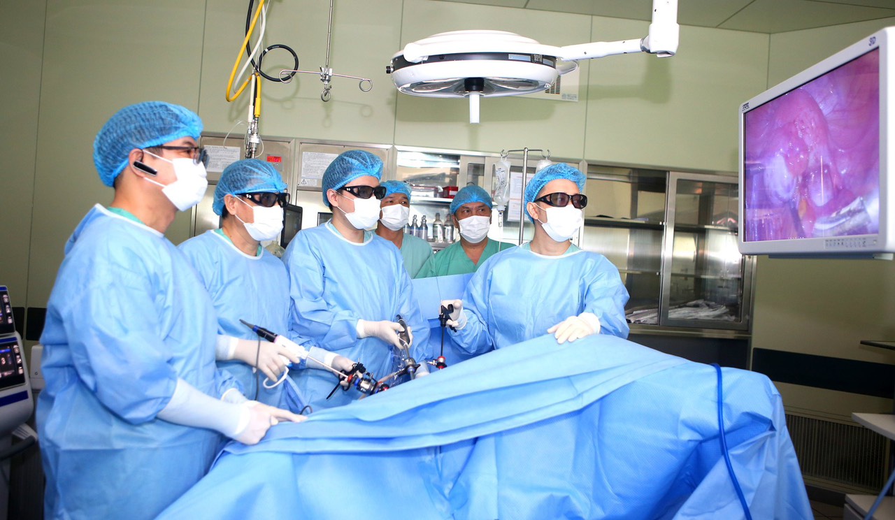 Nhiều kỹ thuật mới được áp dụng trong hoạt động khám chữa bệnh. Ảnh minh họa - Tuấn Dũng.