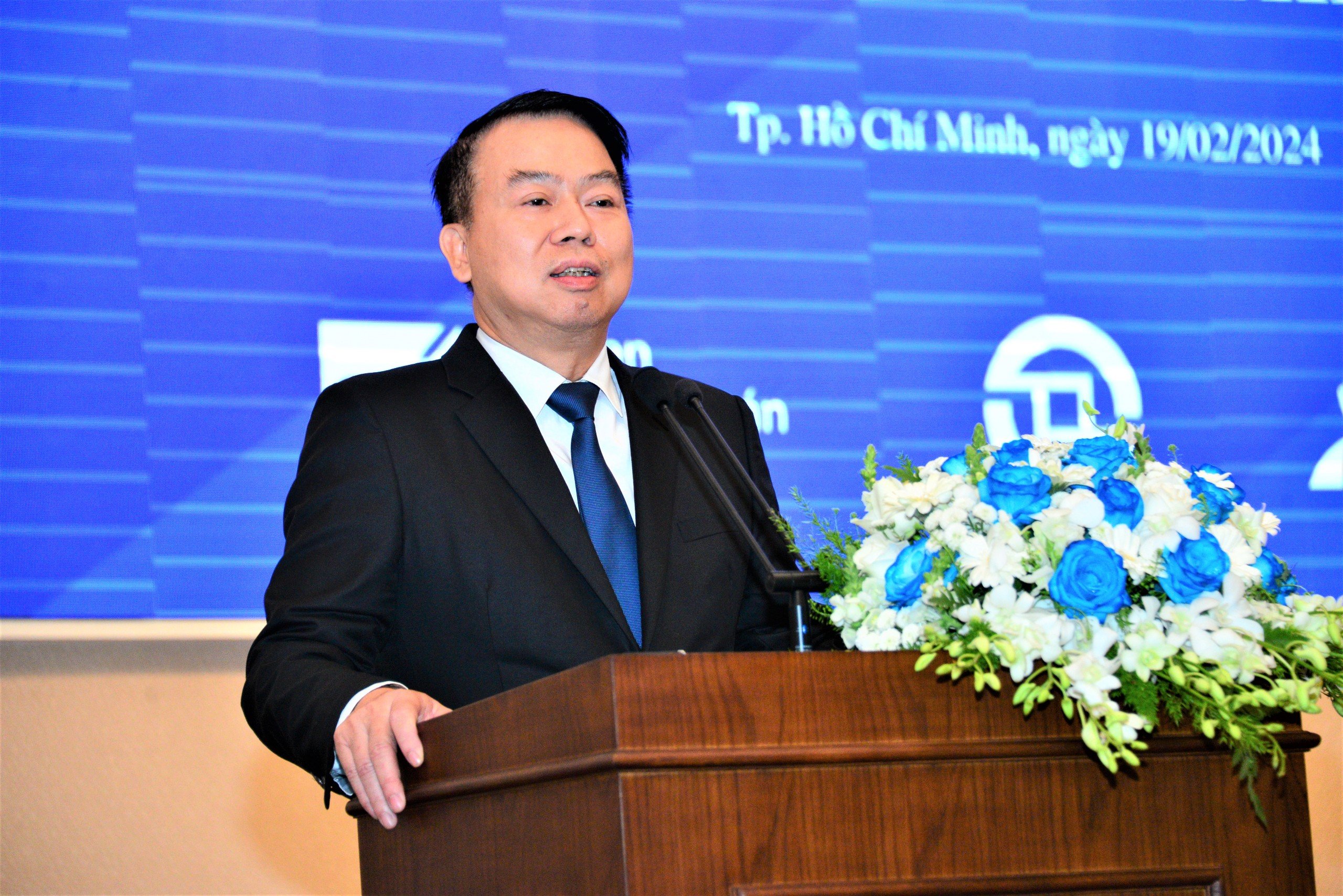Thứ trưởng Bộ Tài chính Nguyễn Đức Chi phát biểu tại buổi lễ đánh cồng khai phiên giao dịch chứng khoán đầu Xuân Giáp Thìn năm 2024.