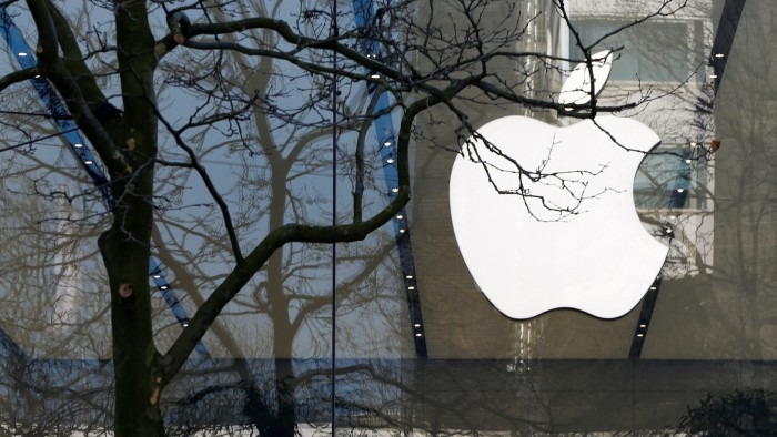 Tháng trước, Apple đã công bố những thay đổi đối với phần mềm di động iOS, App Store và trình duyệt Safari nhằm xoa dịu cơ quan quản lý EU